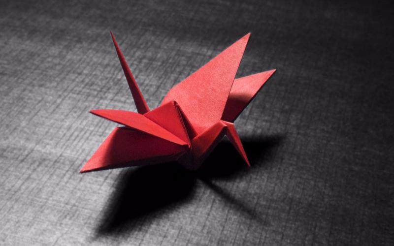 【折纸-教程】叠个千纸鹤,就祝大家好运来吧,不落俗套的四翼鹤了解一