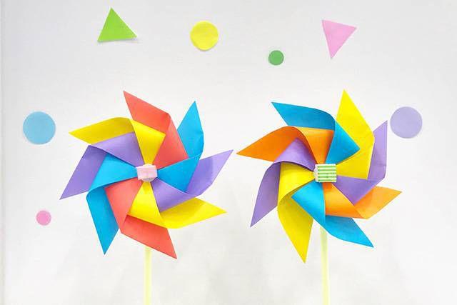 春季亲子手工自制幼儿玩具会转的纸风车最简单的做法步骤图解