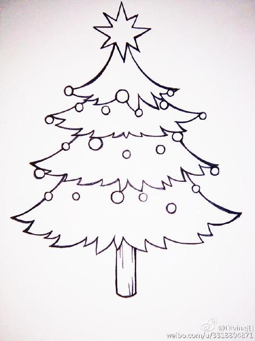 一棵圣诞树简笔画